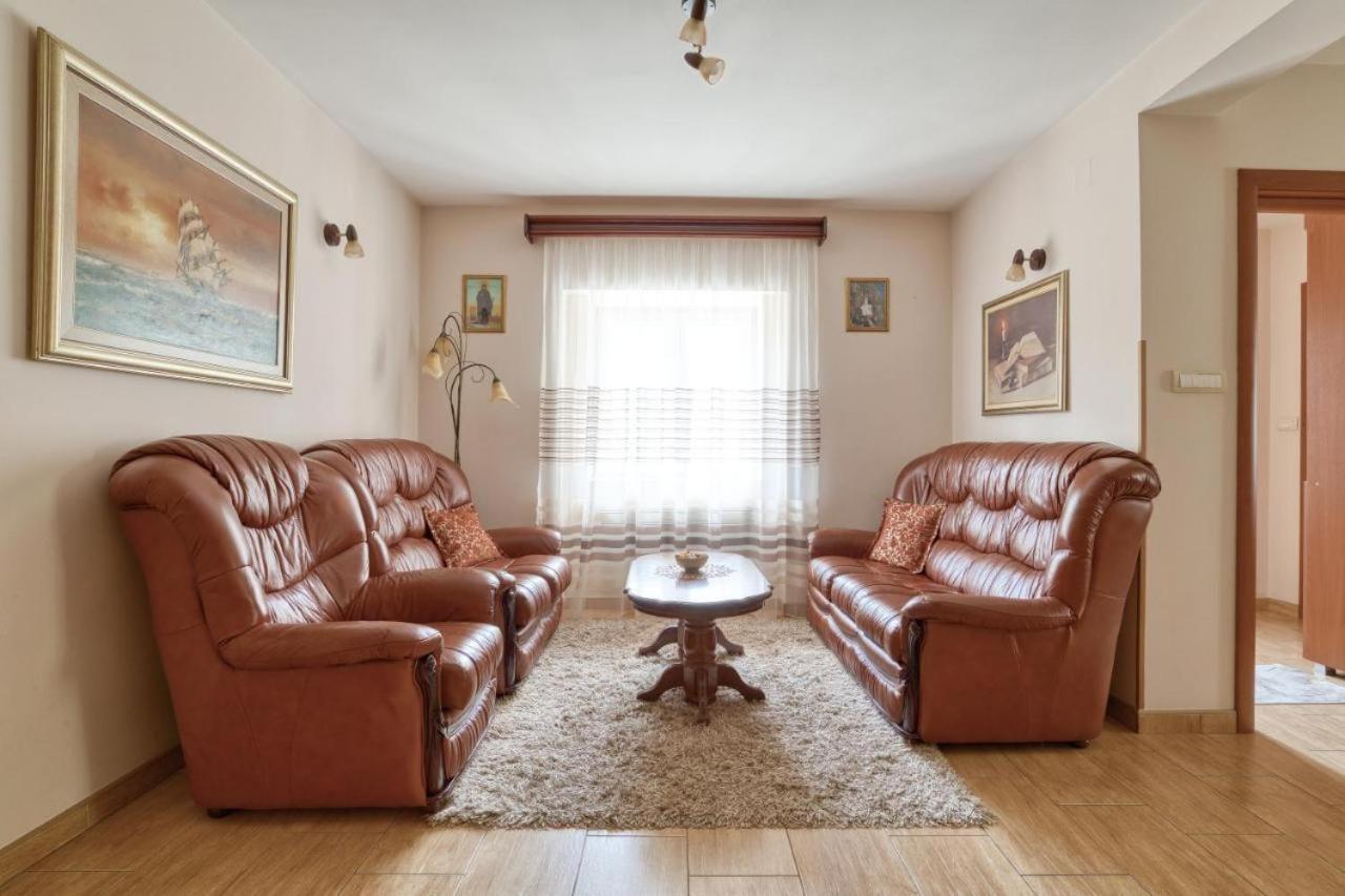 Underhill Royal View Villa Kotor Dış mekan fotoğraf